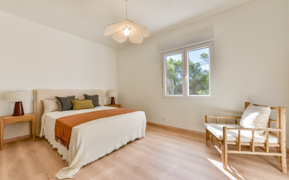 Resale - Villa -
Altea