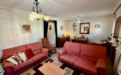 Resale - Villa -
Guardamar del Segura - El Raso