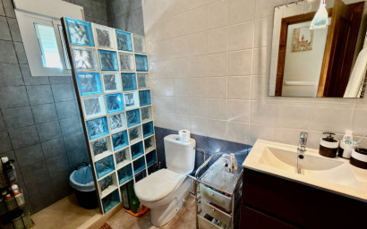 Resale - Villa -
Guardamar del Segura - El Raso