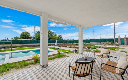 Revente - Villa -
Elche