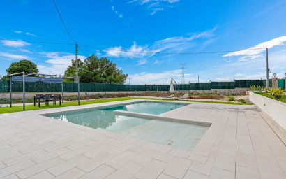 Revente - Villa -
Elche