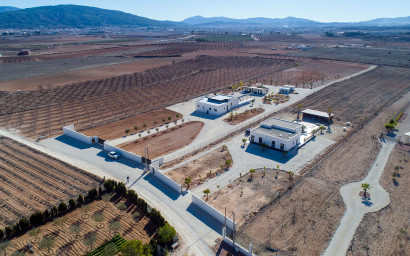 Resale - Finca - Country Property -
Pinoso - Campo