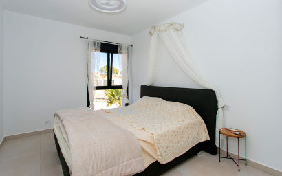 Resale - Finca - Country Property -
Pinoso - Campo