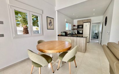 Resale - Villa -
Benijofar - Benijofar - Village