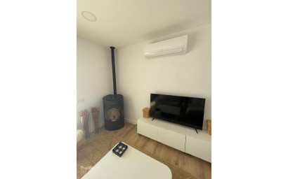 Resale - Townhouse -
Pinoso - Pinoso Alicante