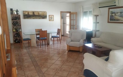 Resale - Villa -
Fortuna