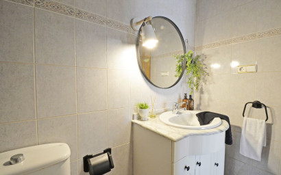 Revente - Maison mitoyenne -
Sax