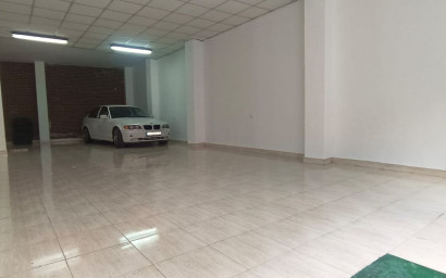 Revente - Maison mitoyenne -
Sax