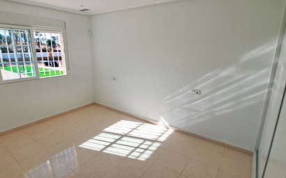 Resale - Finca - Country Property -
Catral - Catral - Country