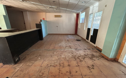 Resale - Commercial -
Villamartín