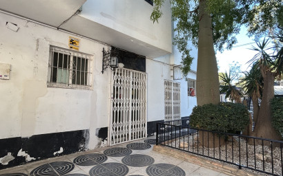 Resale - Commercial -
Villamartín