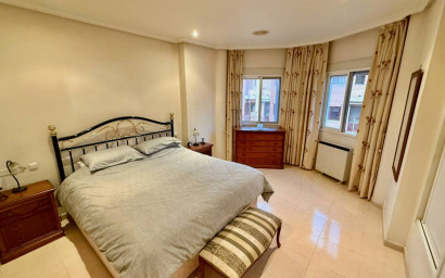 Resale - Villa -
Benferri