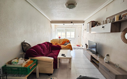 Resale - Townhouse -
San Miguel de Salinas