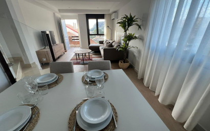 New Build - Townhouse -
La Union - centro