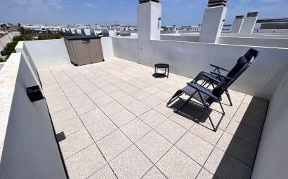 Resale - Apartment -
Entre Naranjos - Entre Naranjos Vistabella Golf