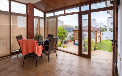 Resale - Villa -
Los Montesinos - La Herrada