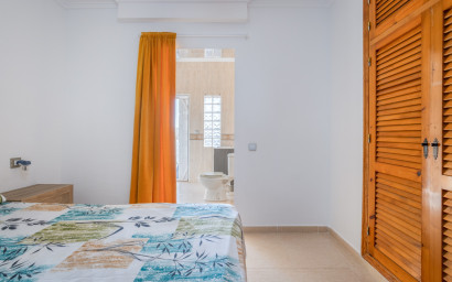 Revente - Villa -
Torrevieja - Urbanización San Luis