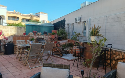 Resale - Apartment -
Los Montesinos - La Herrada