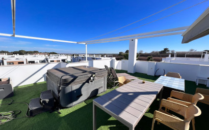 Resale - Apartment -
Orihuela Costa - Vistabella Golf