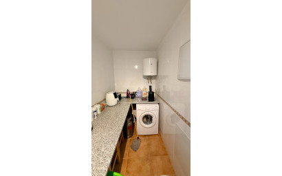 Herverkoop - Plat -
Hondón de los Fráiles