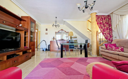 Resale - Villa -
Orihuela Costa - Las Filipinas