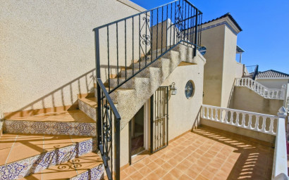 Resale - Villa -
Orihuela Costa - Las Filipinas