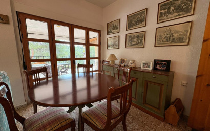 Herverkoop - Villa -
Sax