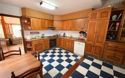 Herverkoop - Villa -
Sax