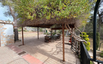 Herverkoop - Villa -
Sax