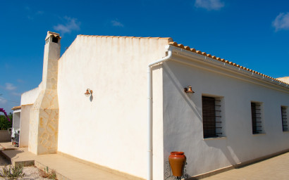 Resale - Villa -
Guardamar del Segura - El Raso