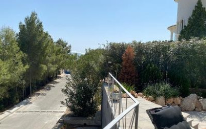 Resale - Villa -
Altea - Marina Baja