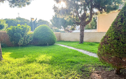 Revente - Villa -
Orihuela Costa - Punta Prima