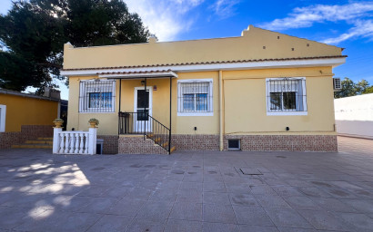 Resale - Finca - Country Property -
Alicante - Moralet - Cañada del Fenollar