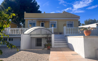 Resale - Finca - Country Property -
Alicante - Moralet - Cañada del Fenollar