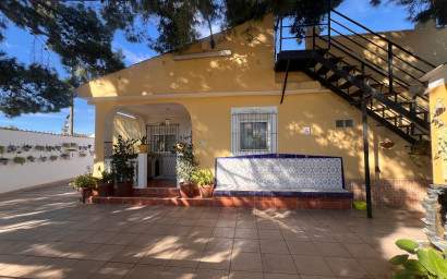 Resale - Finca - Country Property -
Alicante - Moralet - Cañada del Fenollar