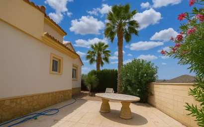 Resale - Villa -
Hondón de las Nieves - HONDON DE LAS NIEVES