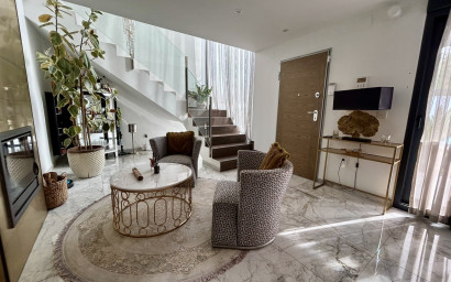 Resale - Villa -
Torrevieja - Los Balcones