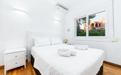 Resale - Villa -
Dehesa de Campoamor