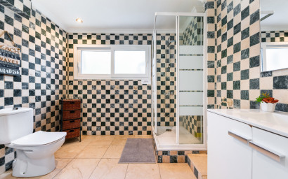 Resale - Villa -
Dehesa de Campoamor