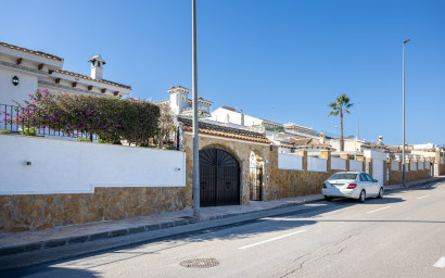 Resale - Villa -
Bigastro - Villas Andrea