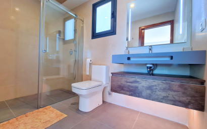 Herverkoop - Villa -
Los Alcazares