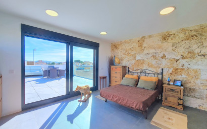 Herverkoop - Villa -
Los Alcazares