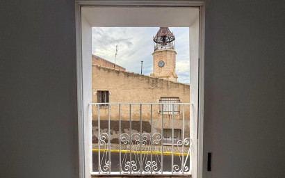 Revente - Maison mitoyenne -
Pinoso