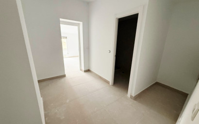 Revente - Maison mitoyenne -
Pinoso