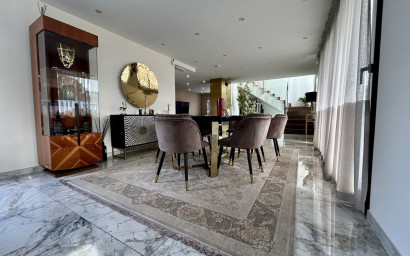 Resale - Villa -
Torrevieja - Los Balcones