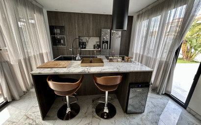 Resale - Villa -
Torrevieja - Los Balcones