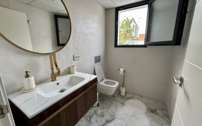 Resale - Villa -
Torrevieja - Los Balcones