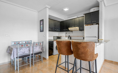 Resale - Apartment -
Almoradí