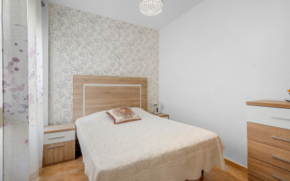 Resale - Apartment -
Almoradí