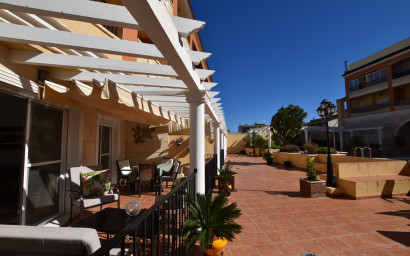 Resale - Apartment -
Algorfa